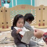 新聞紙遊びをしたよ🤗